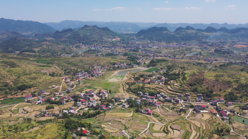 邓显鹤故居南村草堂所在地：新化县曹家镇梓木冲村（李炎林摄）